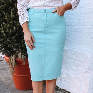 Jupe de Abby JDA MINT JEAN DENIM SKIRT - 23” / M (6/8)